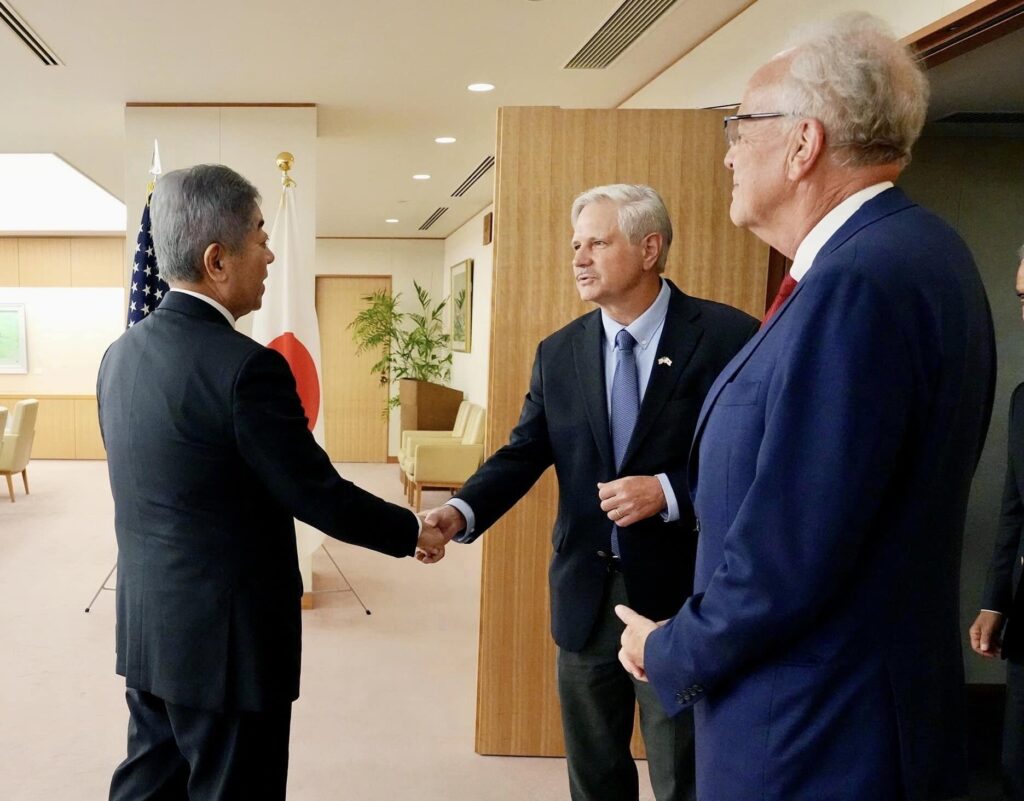 米国の上院議員の訪問を受けました」 | 岩屋たけし Official site｜元防衛大臣 衆議院議員