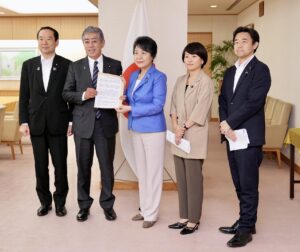 自民党・経済外交議員連盟の皆さんが来訪されました