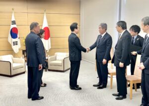 日韓首脳会談に同席いたしました。