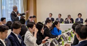 「自民党政治制度改革本部会合」